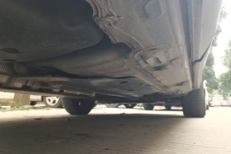 Used Renault Captur 2015 1.2T Automatic Standard Edition Chassis Rear Right