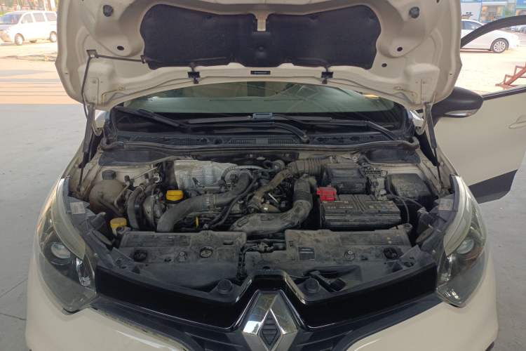 Used Renault Captur 2015 1.2T Automatic Standard Edition Engine Bay
