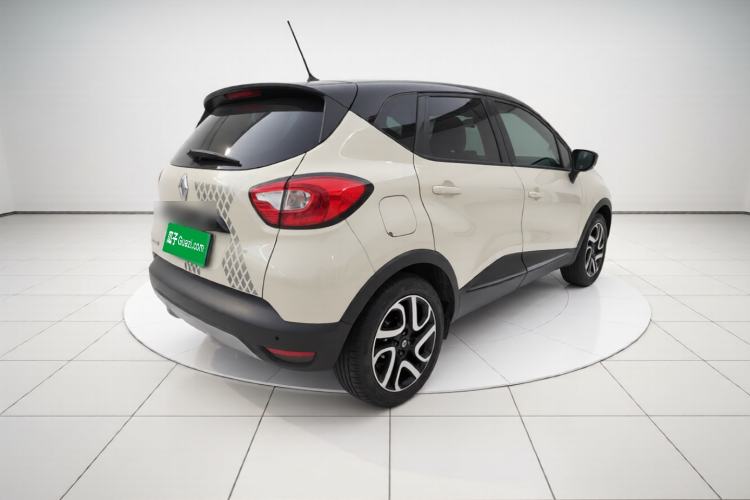 Used Renault Captur 2015 1.2T Automatic Luxury First Edition Exterior 5