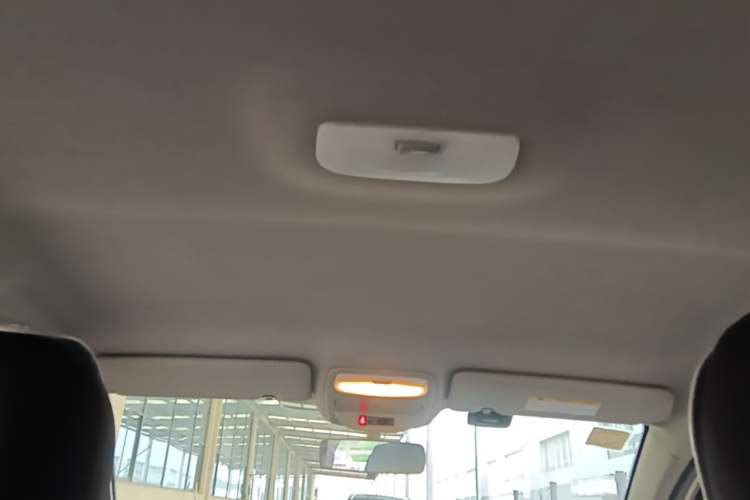 Used Renault Captur 2015 1.2T Automatic Standard Edition Headliner