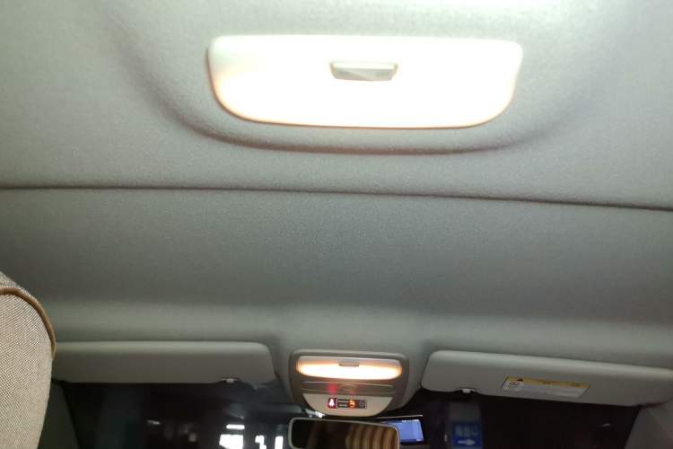 Used Renault Captur 2015 1.2T Automatic Standard Edition Headliner