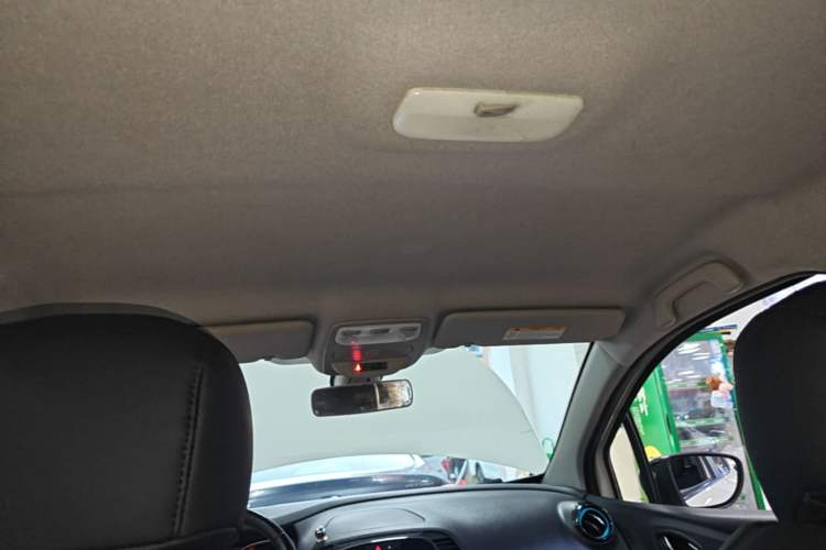 Used Renault Captur 2015 1.2T Automatic Comfort First Edition Headliner
