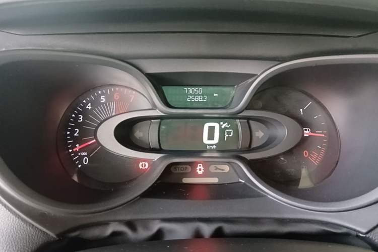 Used Renault Captur 2015 1.2T Automatic Standard Edition Instrument Cluster