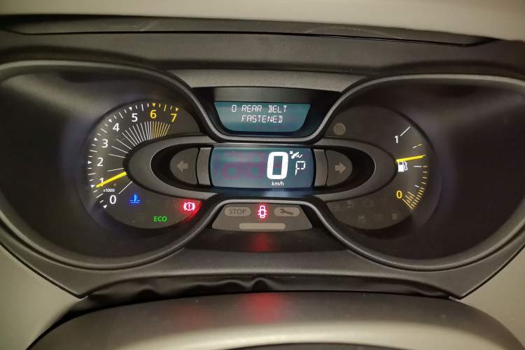 Used Renault Captur 2015 1.2T Automatic Standard Edition Instrument Cluster