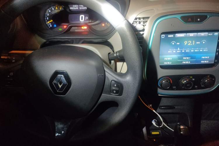 Used Renault Captur 2015 1.2T Automatic Standard Edition Instrument Cluster