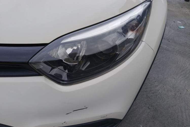 Used Renault Captur 2015 1.2T Automatic Standard Edition Left Front Headlight