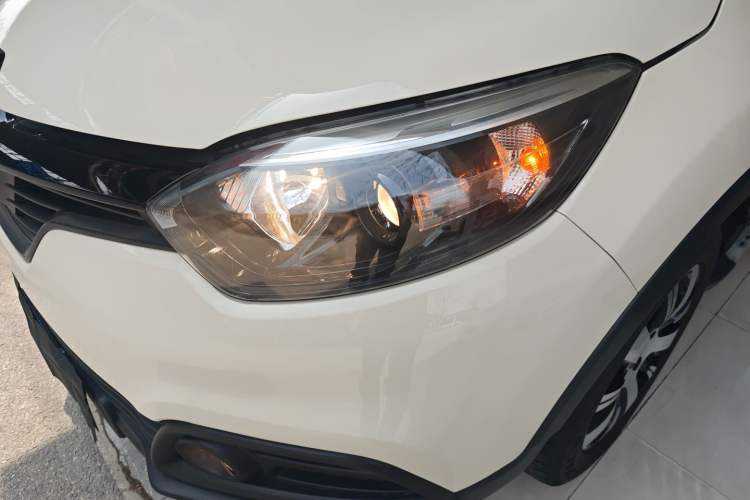 Used Renault Captur 2015 1.2T Automatic Standard Edition Left Front Headlight
