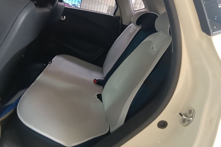 Used Renault Captur 2015 1.2T Automatic Standard Edition Left Rear Seat