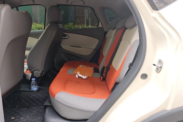 Used Renault Captur 2015 1.2T Automatic Comfort Edition Left Rear Seat