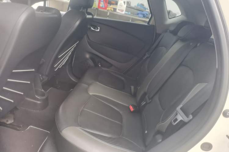 Used Renault Captur 2015 1.2T Automatic Luxury First Edition Left Rear Seat