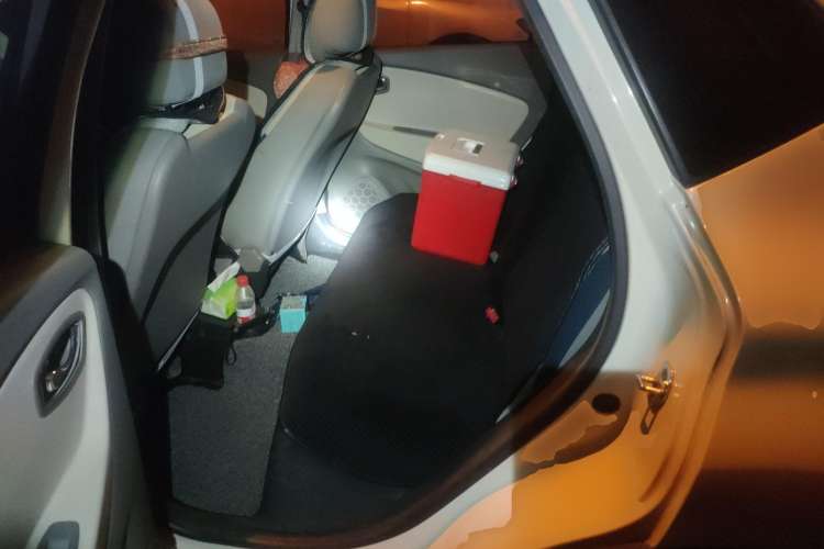 Used Renault Captur 2015 1.2T Automatic Standard Edition Left Rear Seat