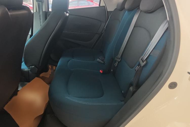 Used Renault Captur 2015 1.2T Automatic Standard Edition Left Rear Seat