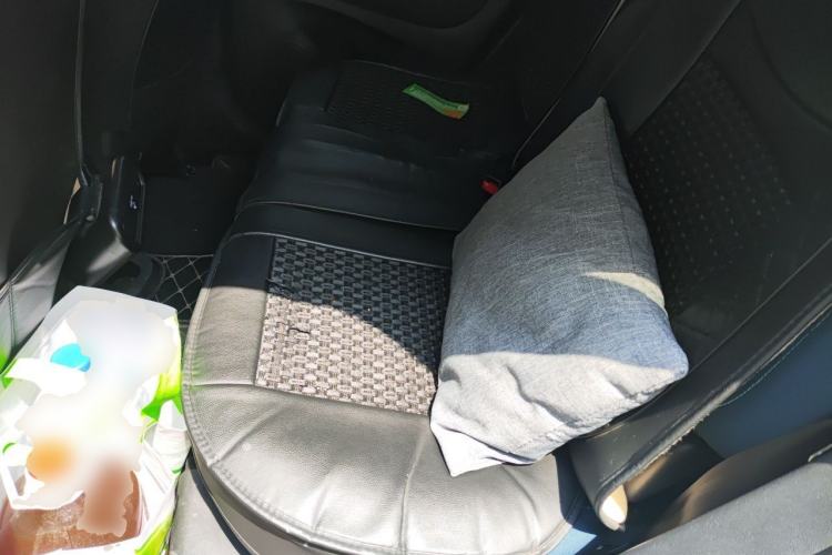 Used Renault Captur 2015 1.2T Automatic Standard Edition Left Rear Seat