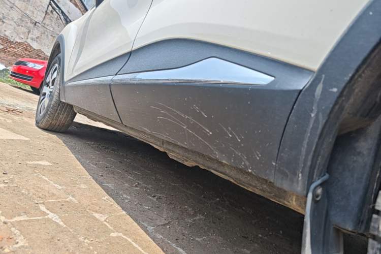 Used Renault Captur 2015 1.2T Automatic Comfort First Edition Left Side Sill