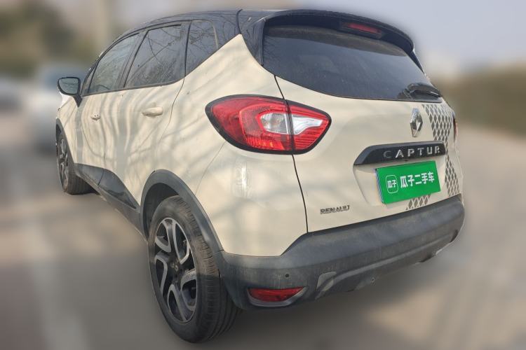 Used Renault Captur 2015 1.2T Automatic Luxury First Edition Rear Left 45 Deg