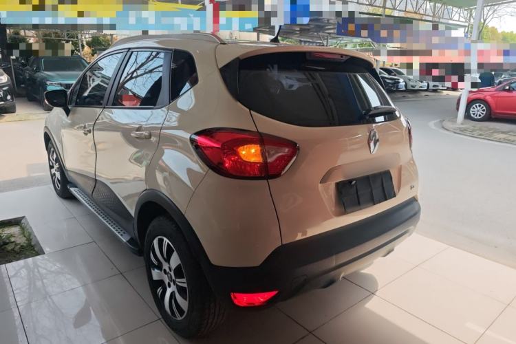 Used Renault Captur 2015 1.2T Automatic Standard Edition Rear Left 45 Deg