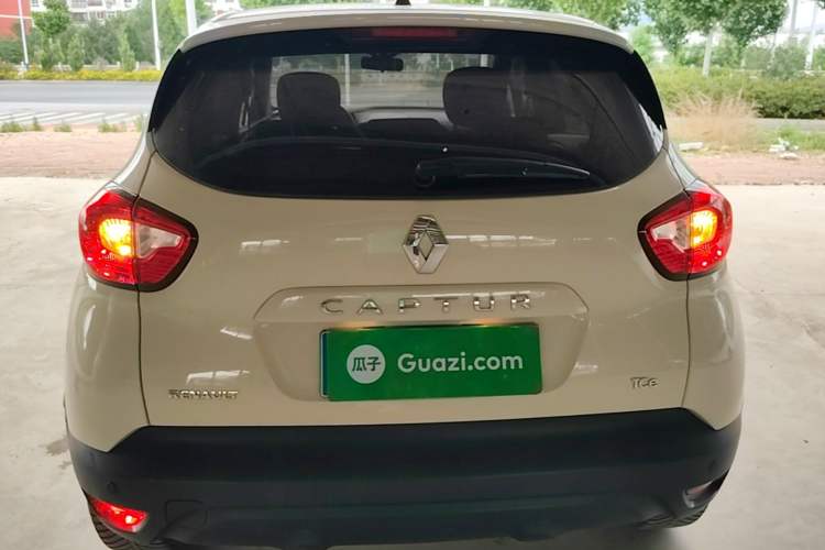 Used Renault Captur 2015 1.2T Automatic Standard Edition Rear