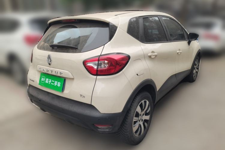Used Renault Captur 2015 1.2T Automatic Standard Edition Rear Right 45 Deg