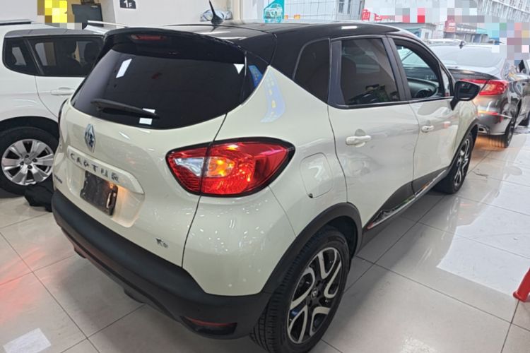 Used Renault Captur 2015 1.2T Automatic Comfort First Edition Rear Right 45 Deg
