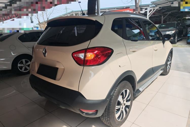 Used Renault Captur 2015 1.2T Automatic Standard Edition Rear Right 45 Deg