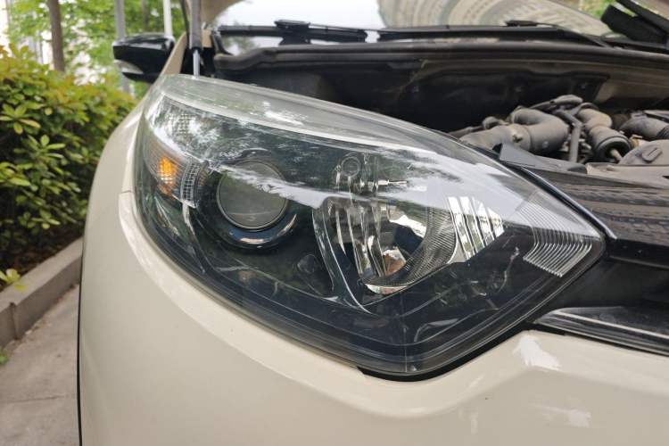 Used Renault Captur 2015 1.2T Automatic Comfort Edition Right Front Headlight
