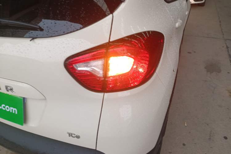 Used Renault Captur 2015 1.2T Automatic Comfort Edition Right Rear Taillight