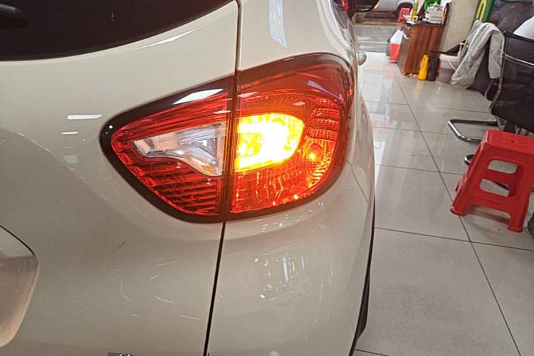 Used Renault Captur 2015 1.2T Automatic Comfort First Edition Right Rear Taillight