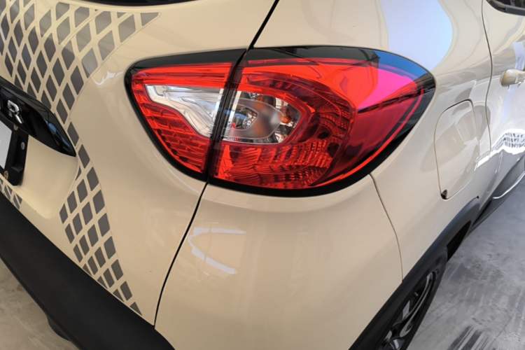 Used Renault Captur 2015 1.2T Automatic Luxury First Edition Right Rear Taillight