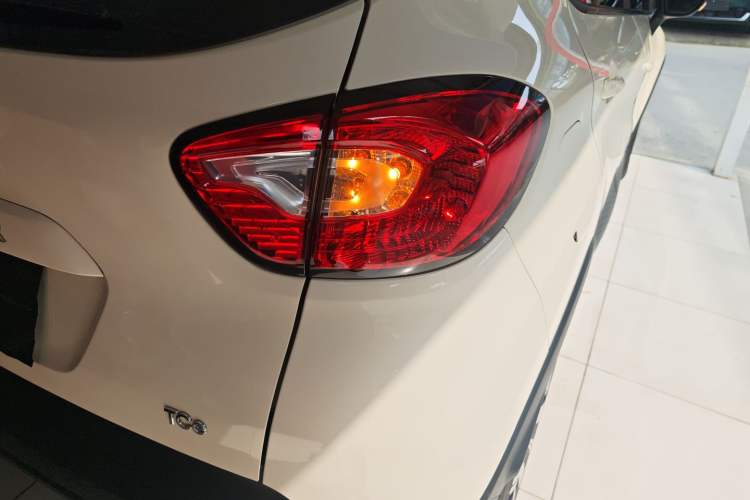 Used Renault Captur 2015 1.2T Automatic Standard Edition Right Rear Taillight