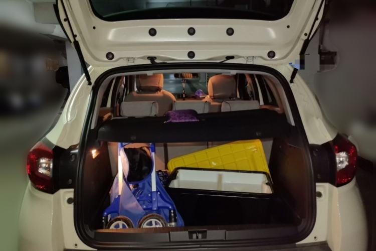 Used Renault Captur 2015 1.2T Automatic Standard Edition Trunk