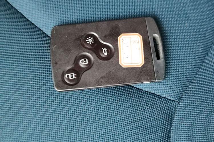 Used Renault Captur 2015 1.2T Automatic Standard Edition Vehicle Key