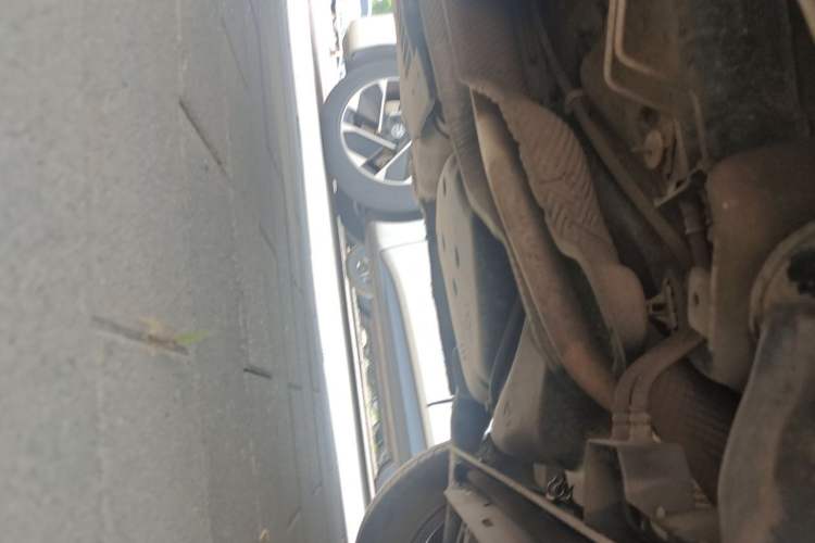 Used Renault Captur 2015 1.2T Automatic Standard Edition Chassis Front Right