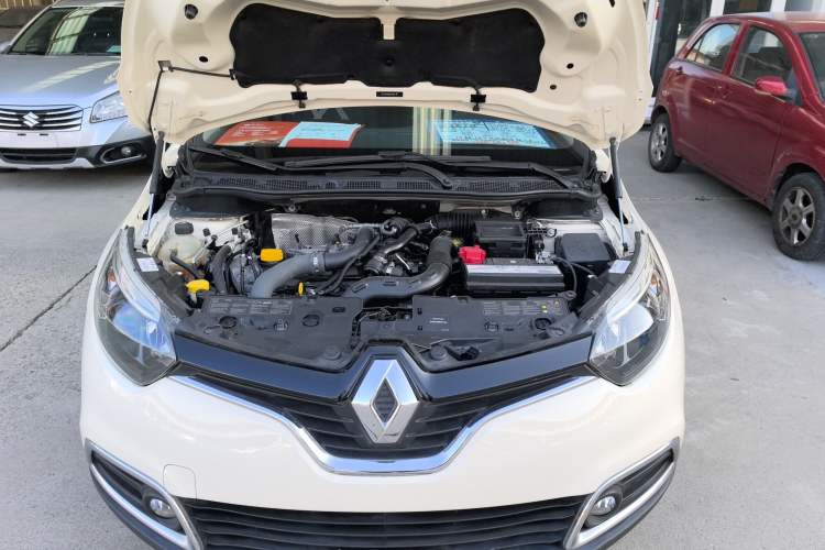 Used Renault Captur 2015 1.2T Automatic Comfort Edition Engine Bay