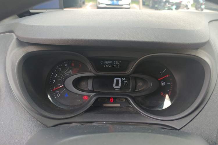 Used Renault Captur 2015 1.2T Automatic Standard Edition Instrument Cluster