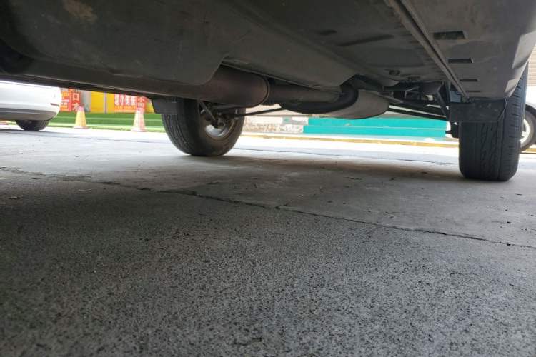 Used Renault Captur  Chassis Front Left