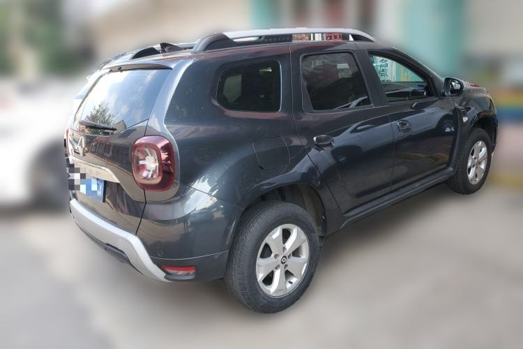 Used Renault Captur  Rear Right 45 Deg