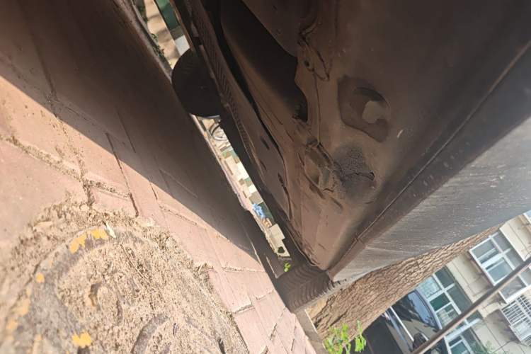 Used Renault Captur 2018 TCe190 Urban Style Edition Chassis Rear Left