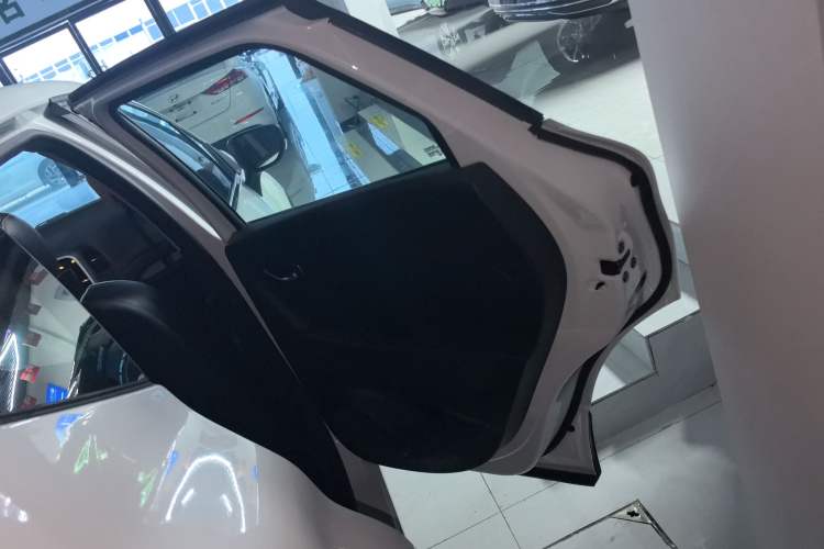 Used Renault Captur 2018 TCe190 Urban Style Edition Right Rear Door Interior