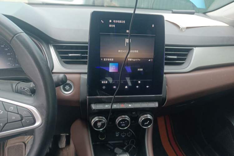 Used Renault Clio 2019 TCe270 Automatic Prestige Model Audio And AC Panel