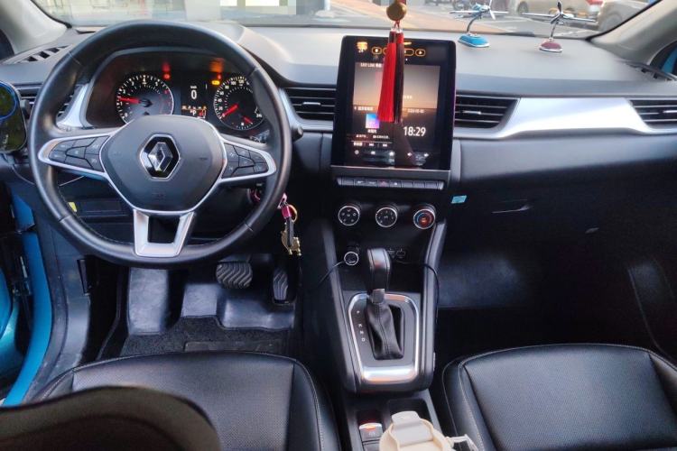 Used Renault Clio 2019 TCe270 Automatic Trendy Model Center Console