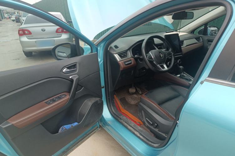 Used Renault Clio 2019 TCe270 Automatic Prestige Model Driver Seat