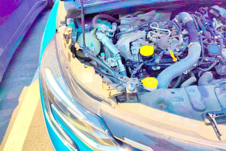 Used Renault Clio 2019 TCe270 Automatic Prestige Model Engine Bay Right