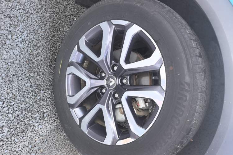 Used Renault Clio 2019 TCe270 Automatic Dynamic Model Exterior 3