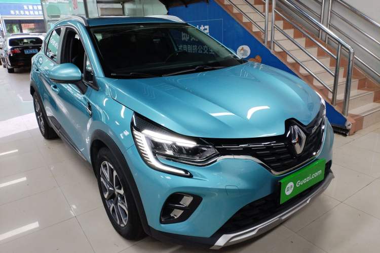 Used Renault Clio 2019 TCe270 Automatic Dynamic Model Front Right 45 Deg