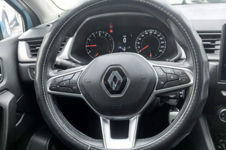 Used Renault Clio 2019 TCe270 Automatic Dynamic Model Interior 14