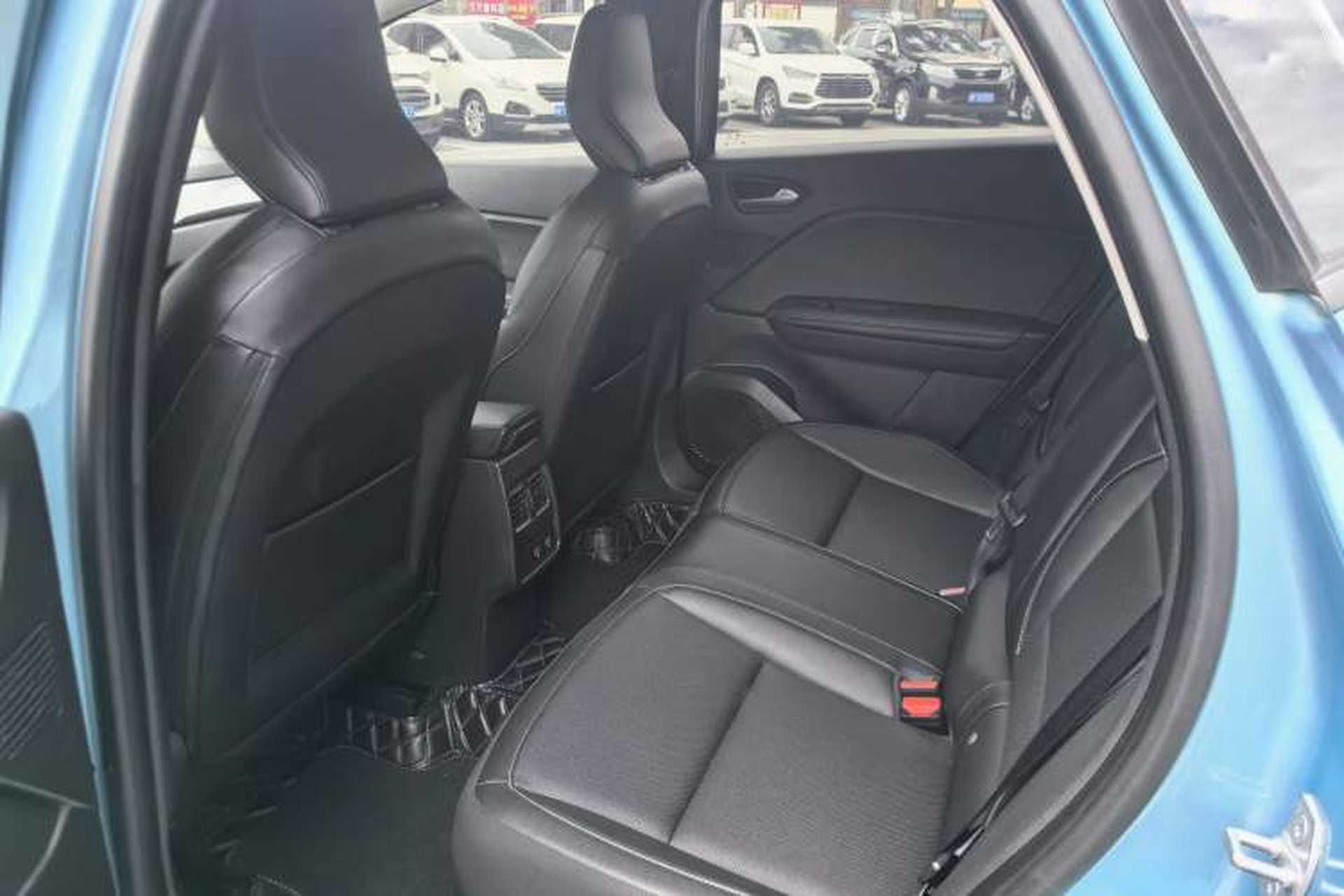 Used Renault Clio 2019 TCe270 Automatic Dynamic Model Interior 9