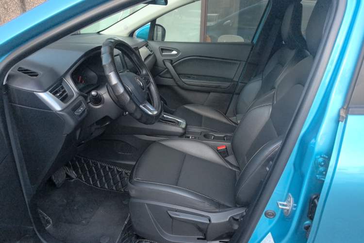 Used Renault Clio 2019 TCe270 Automatic Dynamic Model Left Front Seat