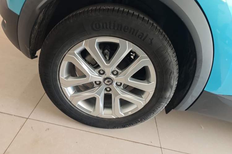 Used Renault Clio 2019 TCe270 Automatic Sporty Model Right Rear Wheel Hub