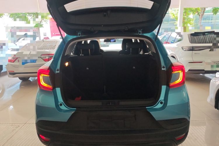 Used Renault Clio 2019 TCe270 Automatic Sporty Model Trunk