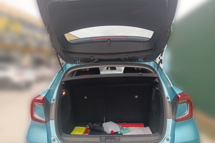 Used Renault Clio 2019 TCe270 Automatic Prestige Model Trunk